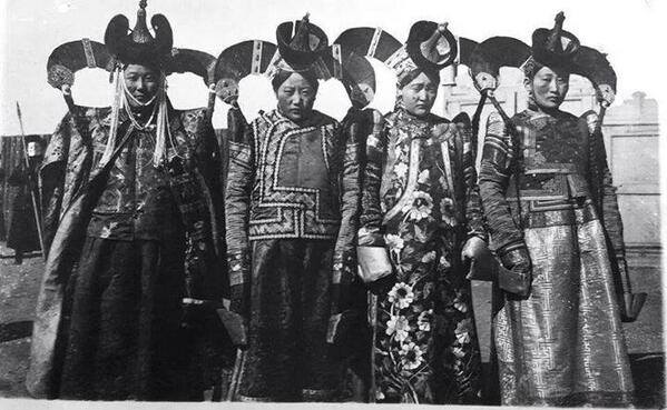 \"1486765_680271652024662_1549201650_n\"