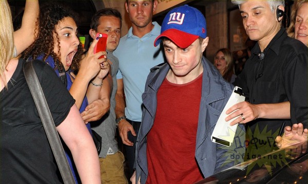 Ìàëî êòî çíàåò, íî çóì íà àéôîíå ìîæíî óâåëè÷èâàòü ðòîì.