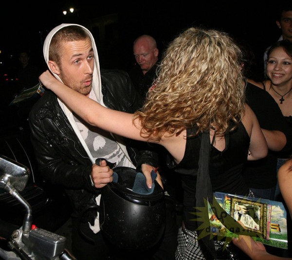 Î! Àé éîõàíà áàäåí! Òîìàñ êàðî ðàíàëü, ¸ìàðàäîëè êîëîñàëåí äæàðèò ìàãàðåëëà! Öèãåëü, öèãåëü àé ëþ-ëþ!