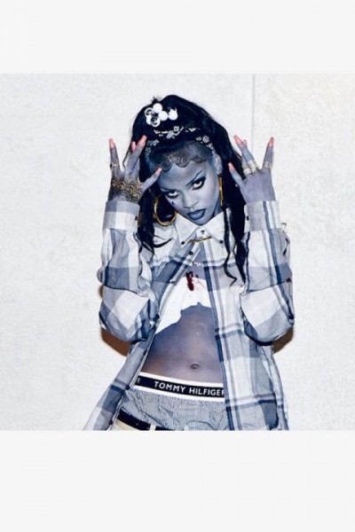 \"54aac93337345_-_elle-celebrity-halloween-2013-rihanna-xln-xln\"