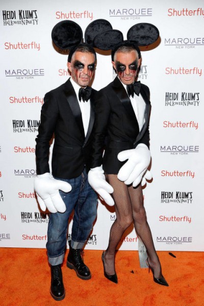 \"54aac9b8bb31a_-_elle-celebrity-halloween-2013-dean-and-dan-caten-xln-xln\"