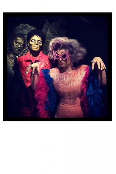 \"550260b828b8c_-_e-celeb-halloween-instagrams-kelly-osbourne-mac-monster-lgn\"