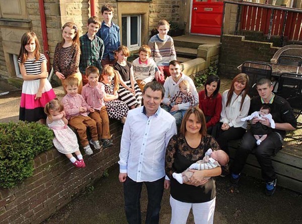 Radford_family_1649633a4188155172015-10-07-16-25[www.urlag.mn]