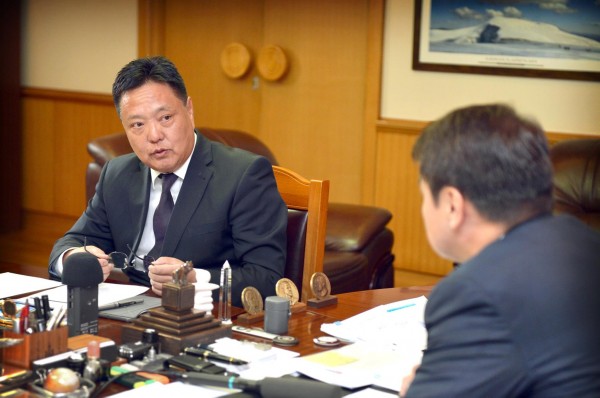 dead92f56bd8cc605fc0553e4f4c9f38