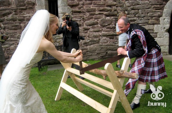 ee591216ededd3436bddf4ef2951f2e1