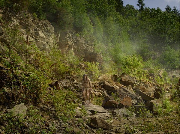 feral-children-wild-animals-photos-fullerton-batten-14