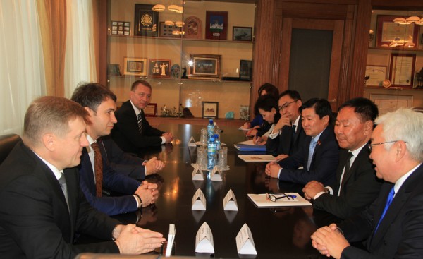 ff3392edfbdc34bdbf99a534924727a0