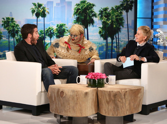\"rs_560x415-151002150810-560-Jake-gyllenhaal-ellen-show-scare.jm.100215\"