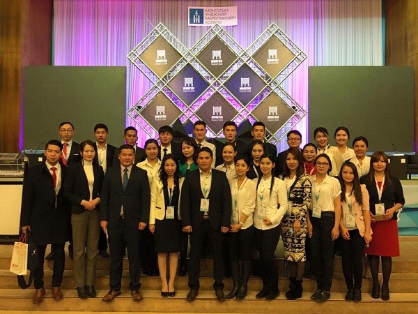 \"12039577_901110599926234_6681454976831025294_n\"