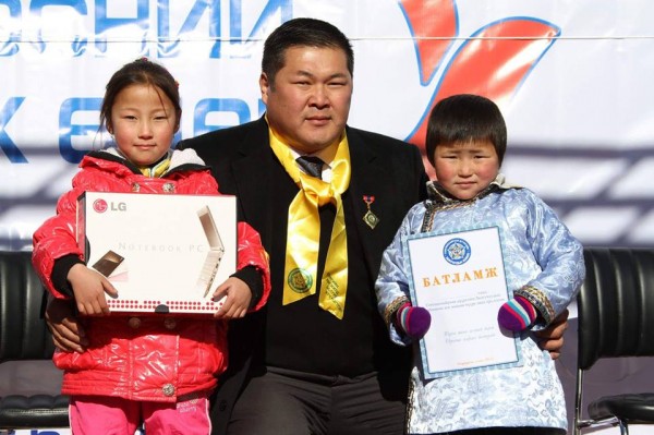 12205014_836533579799165_74817187_n