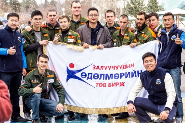 12209378_926441674110780_2078136826_o