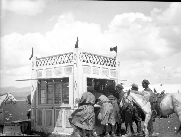 12247030_796852030427249_5517571269940056408_n