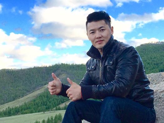 19i5qsr8j5s2uehuf7isttatvt