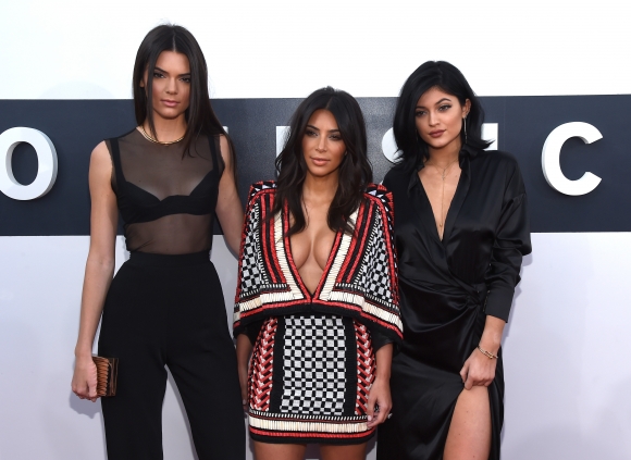 kendall-jenner-kim-kardashian-and-kylie-jenner