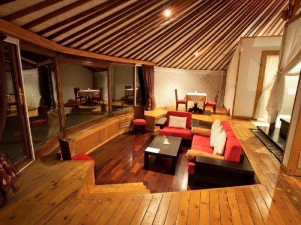 11666212_1037170792974775_7792054598837246832_n