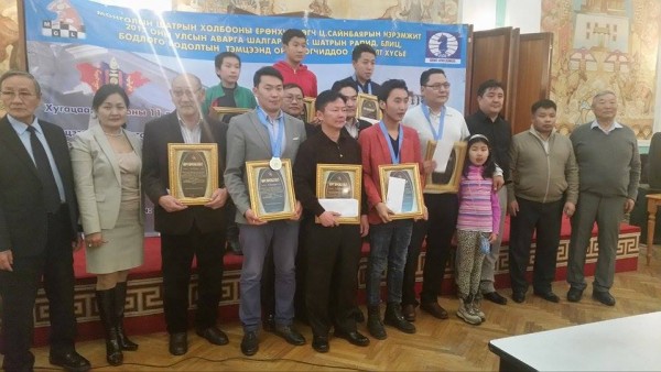 12312375_884004388380219_42621775_n