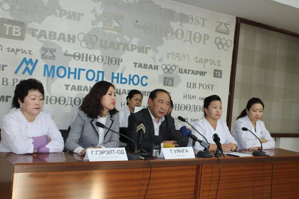 12367037_803427876450031_1485105013_n