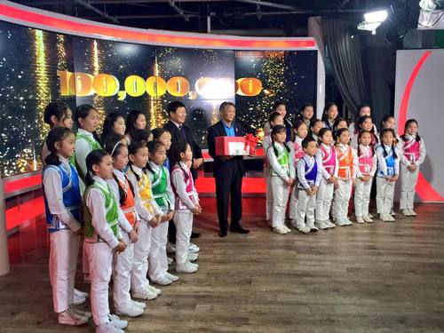 33p3s03q6aq8a27198prvg518v_b