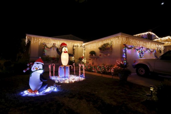 Holiday lights are seen on a home in the Sleepy Hollow area of Torrance, California, United States, December 15, 2015. REUTERS/Lucy Nicholson