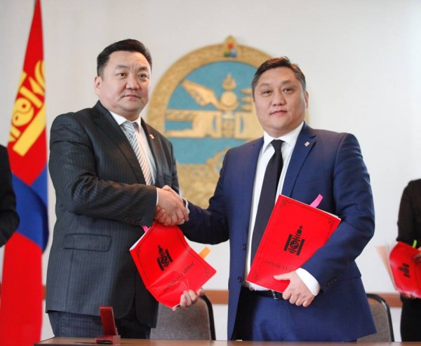 12576351_503719786464826_930555750_n