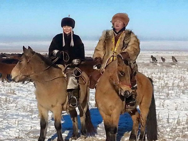 12626107_1068869796496981_1005988689_n