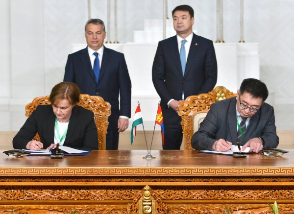 7790e4f542f900963e233837a05f5be0