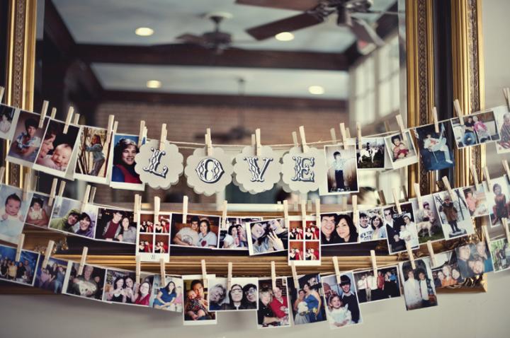 \"AD-Cool-Ideas-To-Display-Family-Photos-On-Your-Walls-15\"