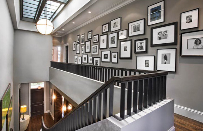 \"AD-Cool-Ideas-To-Display-Family-Photos-On-Your-Walls-38\"