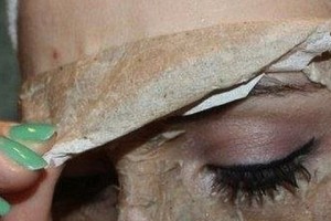 An-Excellent-Face-Mask-For-Greasy-Skin-It-Removes-Acnes-Redness-And-Blackheads