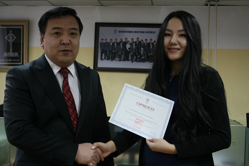 f3ef3d250e9374f2ef2e5240e51f9372