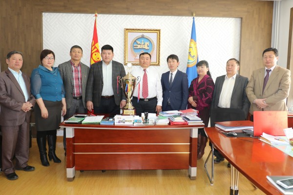 12787581_1523755677920177_1538667487_o