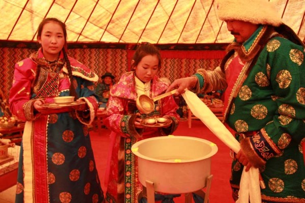 \"F2016020416443064167301918\"