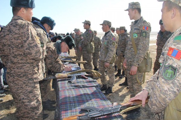 12443087_1681277082123700_522914944_n