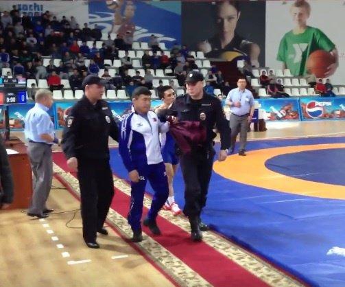 145802914056e7c254823de (1)