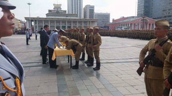 olloo_mn_1439360888_3t0aa6mgt8kvbr68vosnlb0btk