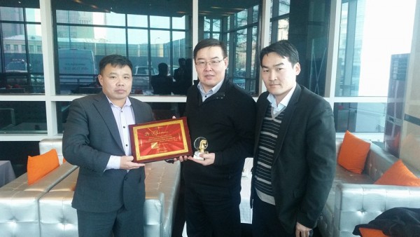 \"12631363_915182058595785_370709215586326144_n\"