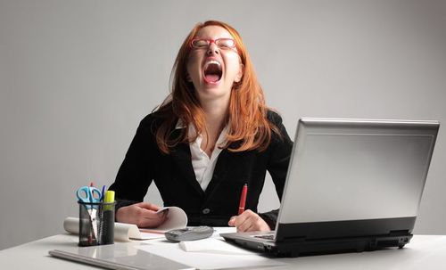 1t1og47puts8mmtnqrhtio97v3_b