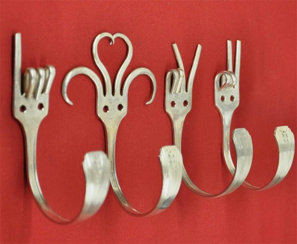 cool-craft-ideas-diy-cardmaking-ideas-old-kitchen-stuff-tray-old-forks-1