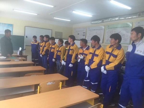 13312824_1721492771452005_4686961156492279734_n