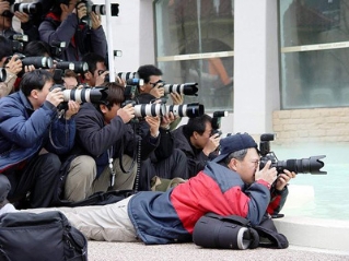 zzzzzzzzzzzzzzzzzzzzzjournalists-middle