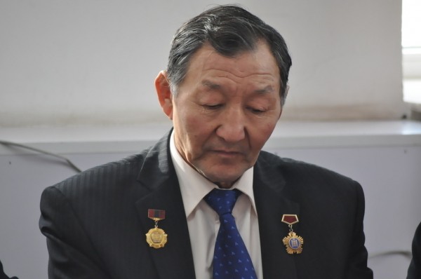 0924c8_65b25aaf19bd175original_x974