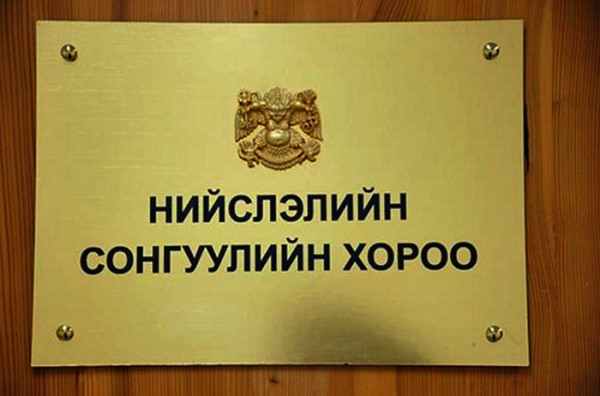 p1akhs79kbhdl5biubm1ndc32o1_700