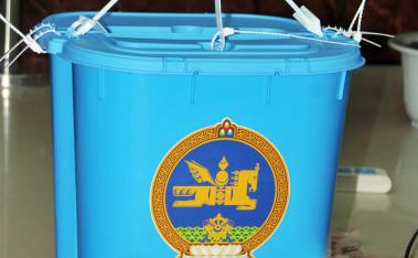 зөөврийн_хайрцаг