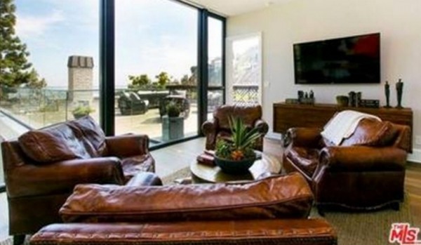 0630-new-house-27585713152201607020232