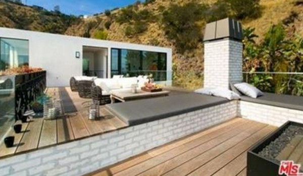 0630-new-house-34824632257201607020232