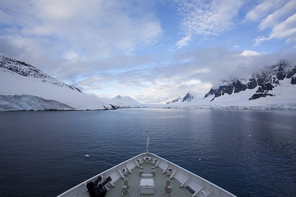 2fb60a6cde094c1281d7ae219c82adbd