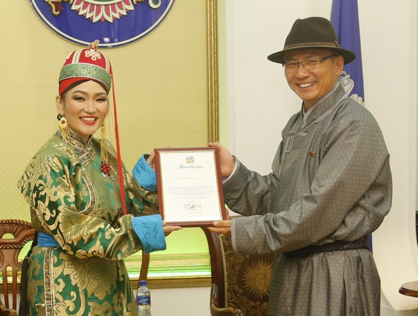 \"p1anaqn8kt1s115m23hq5vi26a2\"