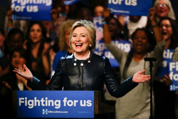 wenn_dnc2016_hillaryclinton_072816_1800x1200-800x533