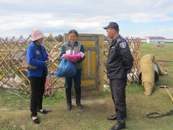 14088503_579424258930817_834070113096344358_n