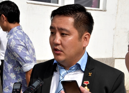 14350338525588e0fc4f3ea